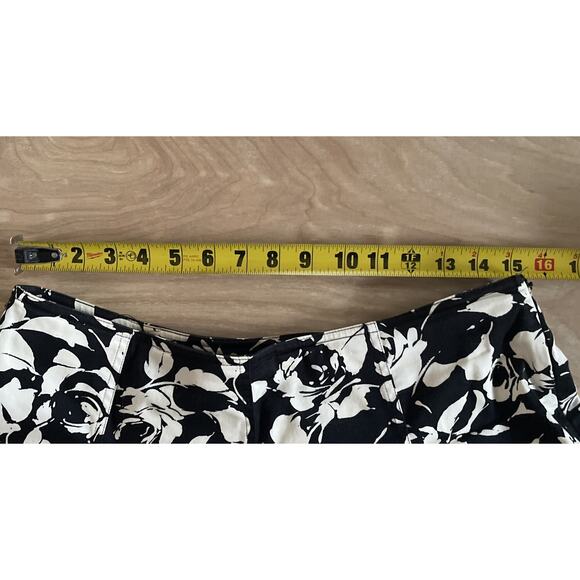 INC Black White Floral Skirt Womens Size 12 A-Line Knee Length Career Stretch - Picture 4 of 5
